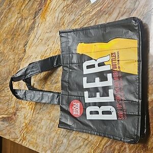 WHOLE FOODS Reusable Beer Tote bag for 6 bottles